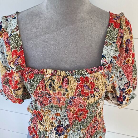 Orange and Red Puff Sleeve Smocked Blouse - Picture 4 of 8